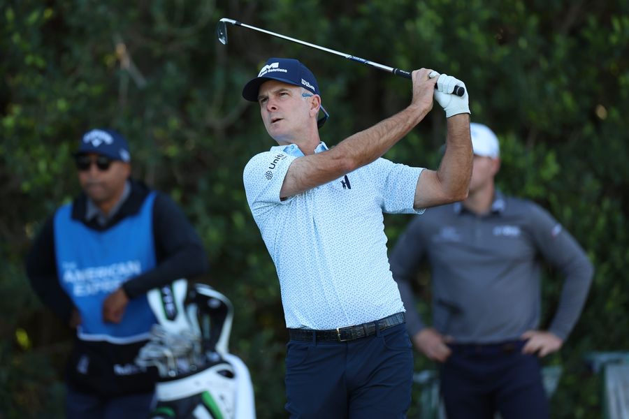 Knee surgery in future for Kevin Streelman