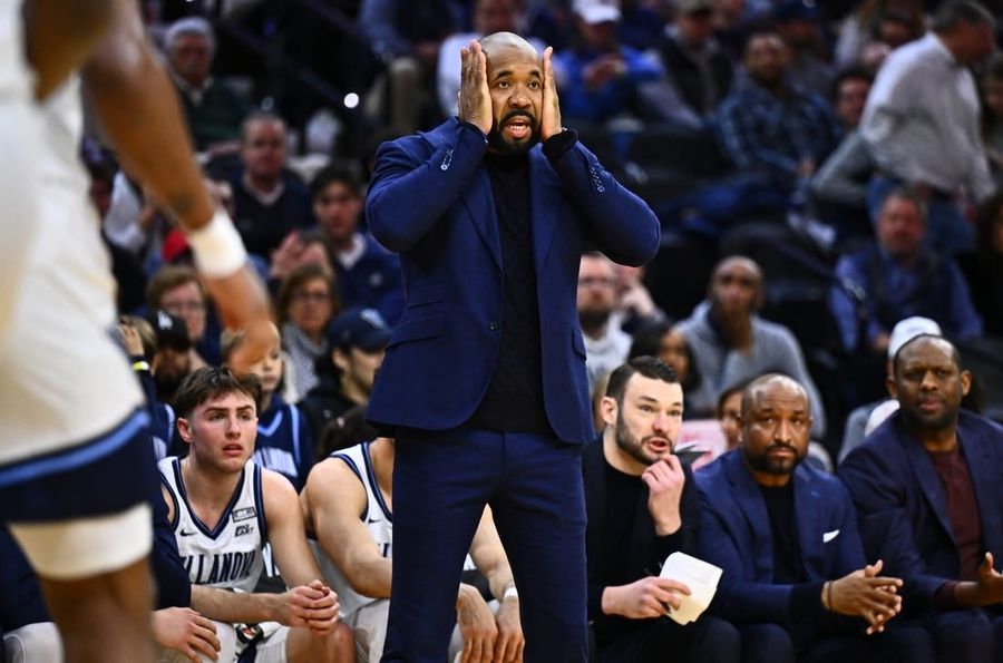 Villanova opens Big East tourney vs. downtrodden Depaul